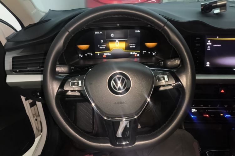 Used Volkswagen Lavida 2021 280TSI DSG Luxury Edition Steering Wheel