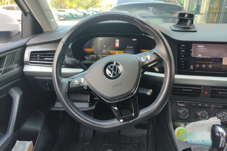 Used Volkswagen Lavida 2021 1.5L Automatic Vision Edition Steering Wheel