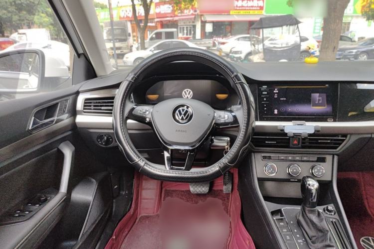 Used Volkswagen Lavida 2021 1.5L Automatic Vision Edition Steering Wheel