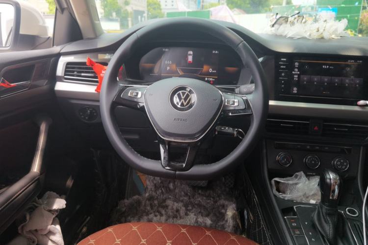 Used Volkswagen Lavida 2021 1.5L Automatic Comfort Edition Steering Wheel
