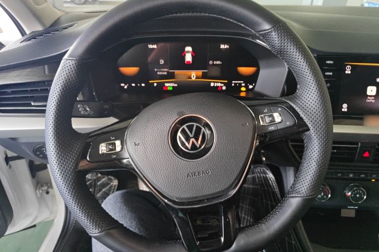 Used Volkswagen Lavida 2021 1.5L Automatic Comfort Edition Steering Wheel