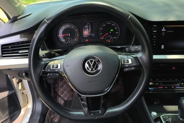 Used Volkswagen Lavida 2021 280TSI DSG Luxury Edition Steering Wheel