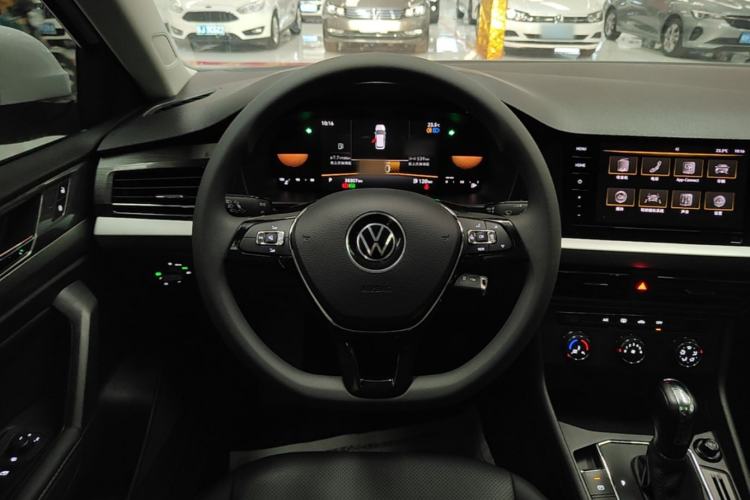 Used Volkswagen Lavida 2021 1.5L Automatic Comfort Edition Steering Wheel