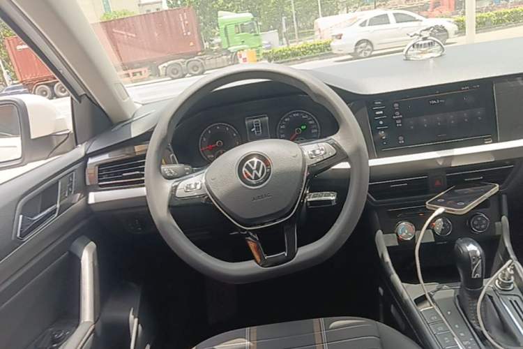 Used Volkswagen Lavida 2021 280TSI DSG Comfort Edition Steering Wheel