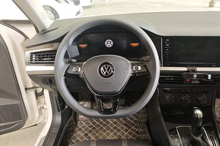 Used Volkswagen Lavida 2021 280TSI DSG Comfort Edition Steering Wheel