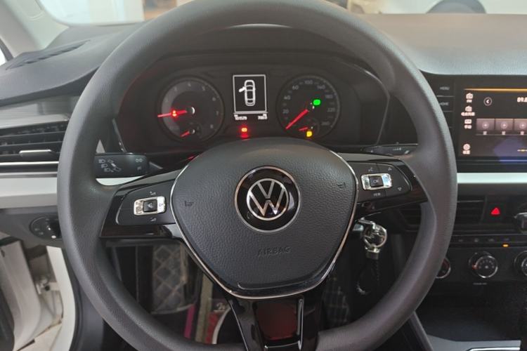 Used Volkswagen Lavida 2021 1.5L Automatic Comfort Edition Steering Wheel