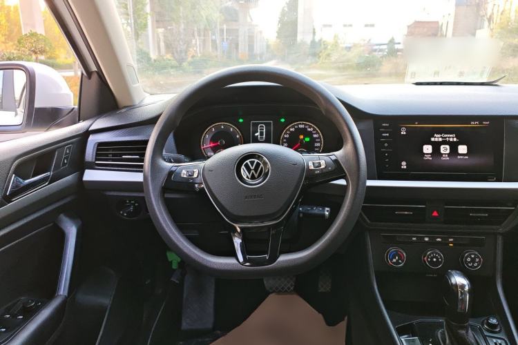Used Volkswagen Lavida 2021 1.5L Automatic Fashion Edition Steering Wheel
