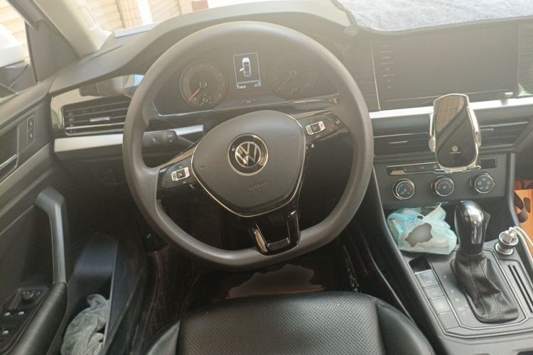 Used Volkswagen Lavida 2021 1.5L Automatic Fashion Edition Steering Wheel