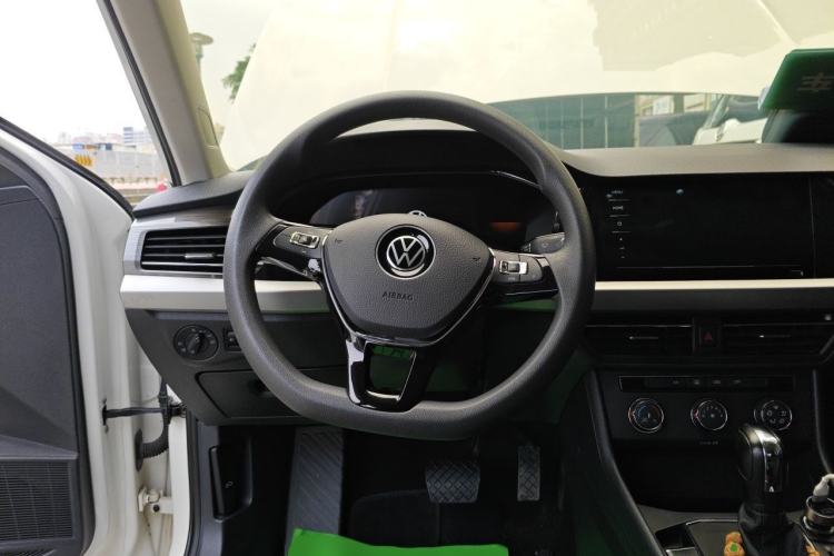 Used Volkswagen Lavida 2021 1.5L Automatic Comfort Edition Steering Wheel