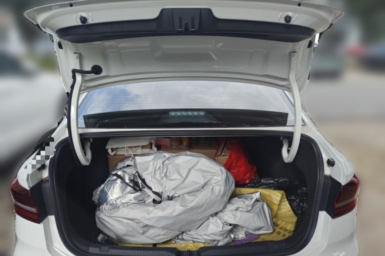 Used Volkswagen Lavida 2021 1.5L Automatic Comfort Edition Trunk
