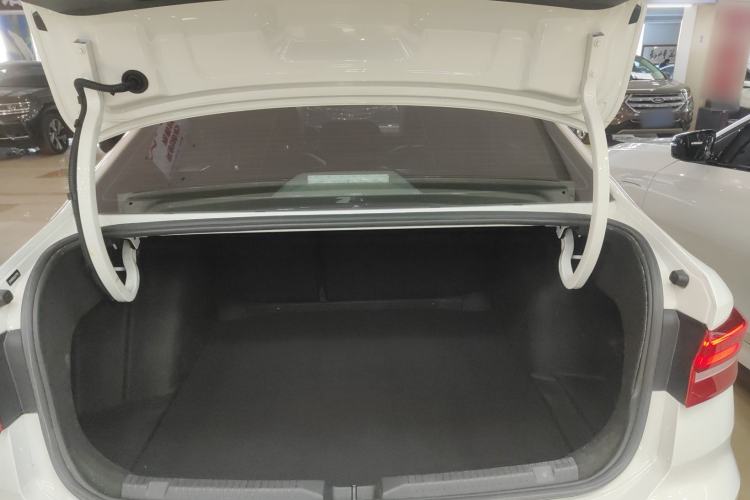 Used Volkswagen Lavida 2021 280TSI DSG Comfort Edition Trunk