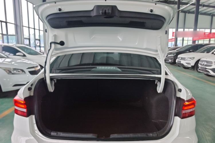 Used Volkswagen Lavida 2021 1.5L Automatic Comfort Edition Trunk