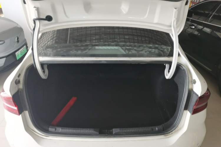 Used Volkswagen Lavida 2021 1.5L Automatic Comfort Edition Trunk
