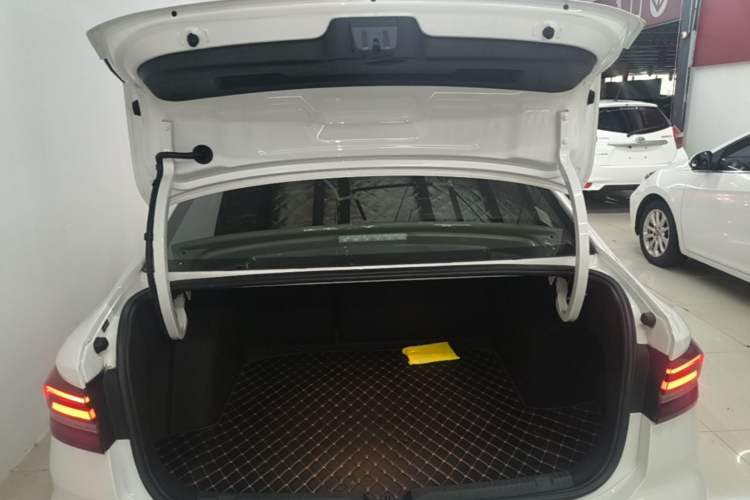 Used Volkswagen Lavida 2021 280TSI DSG Luxury Edition Trunk