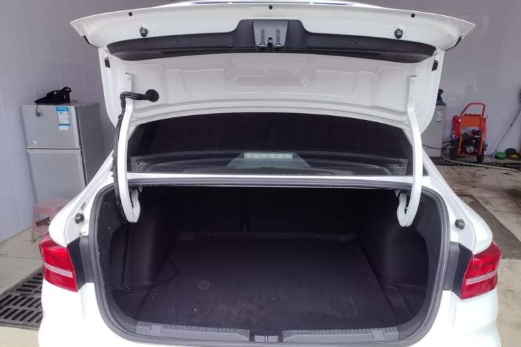Used Volkswagen Lavida 2021 280TSI DSG Comfort Edition Trunk