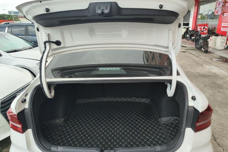 Used Volkswagen Lavida 2021 280TSI DSG Comfort Edition Trunk