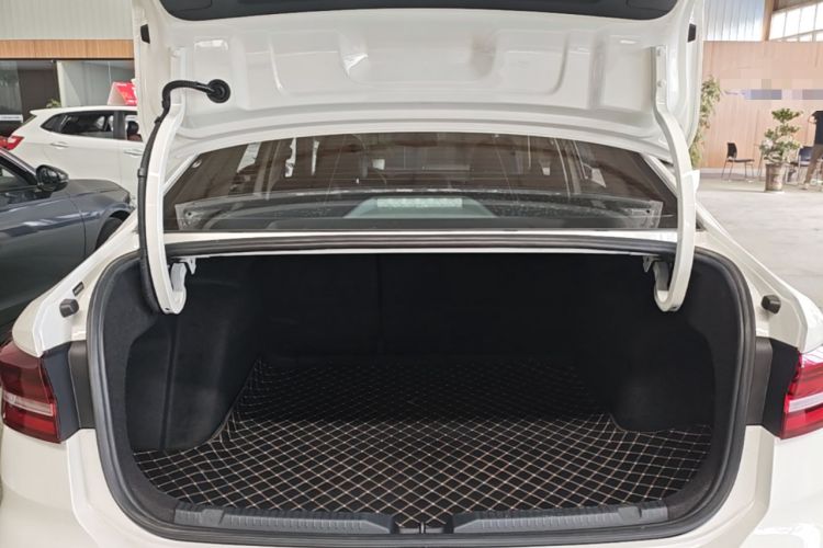 Used Volkswagen Lavida 2021 280TSI DSG Comfort Edition Trunk