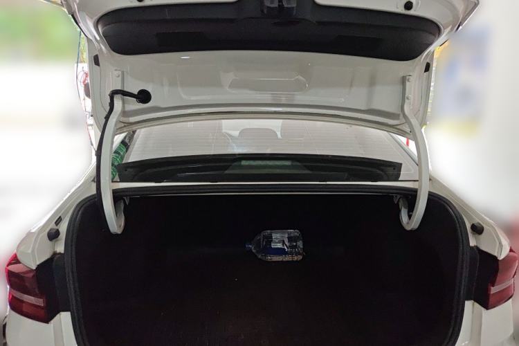 Used Volkswagen Lavida 2021 1.5L Automatic Comfort Edition Trunk
