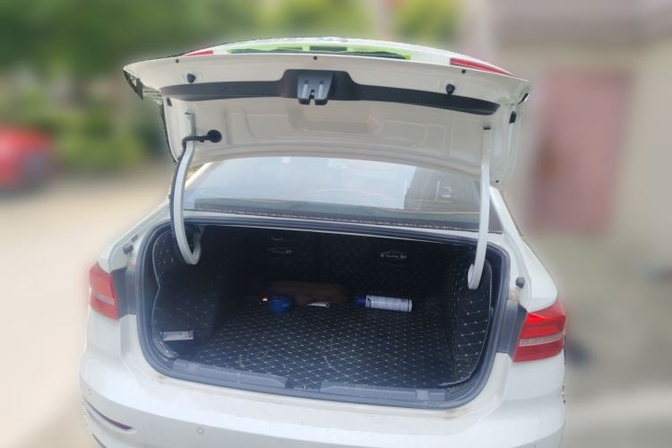 Used Volkswagen Lavida 2021 280TSI DSG Comfort Edition Trunk