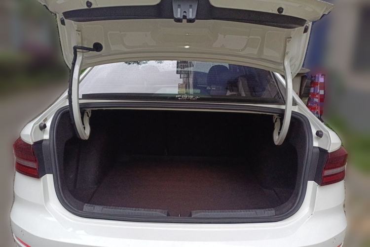 Used Volkswagen Lavida 2021 280TSI DSG Comfort Edition Trunk