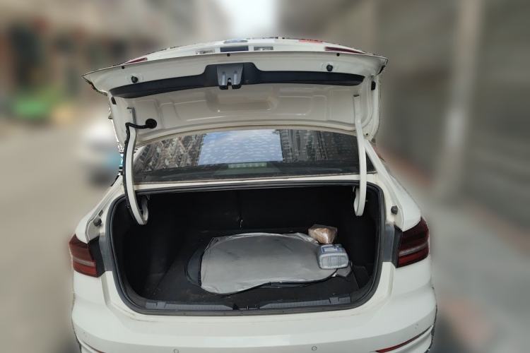 Used Volkswagen Lavida 2021 1.5L Automatic Comfort Edition Trunk