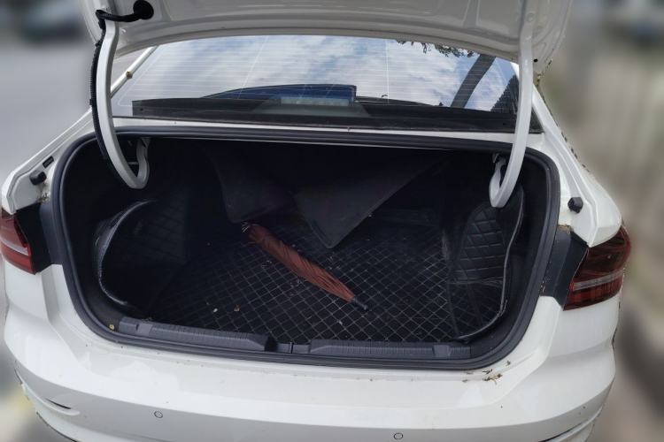 Used Volkswagen Lavida 2021 1.5L Automatic Comfort Edition Trunk