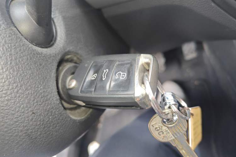 Used Volkswagen Lavida 2021 1.5L Automatic Comfort Edition Vehicle Key