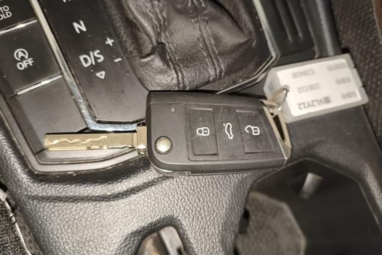 Used Volkswagen Lavida 2021 1.5L Automatic Vision Edition Vehicle Key