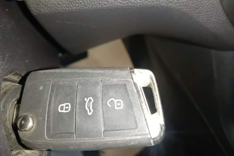 Used Volkswagen Lavida 2021 1.5L Automatic Vision Edition Vehicle Key