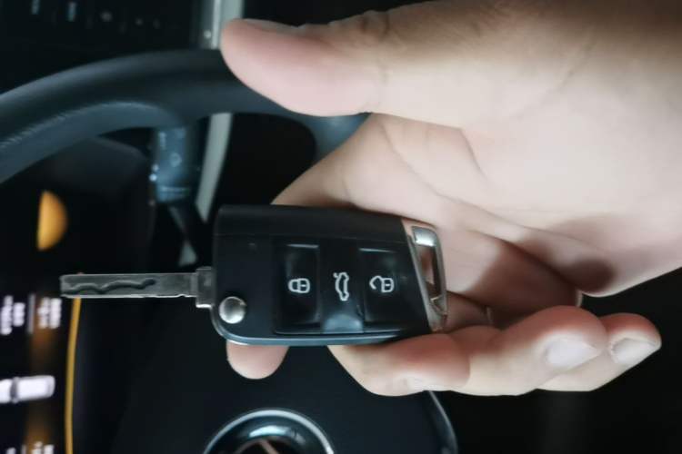 Used Volkswagen Lavida 2021 1.5L Automatic Comfort Edition Vehicle Key