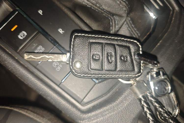Used Volkswagen Lavida 2021 1.5L Automatic Vision Edition Vehicle Key