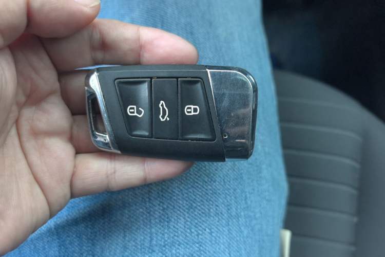 Used Volkswagen Lavida 2021 280TSI DSG Comfort Edition Vehicle Key