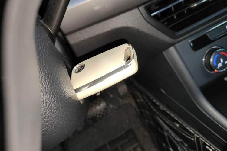 Used Volkswagen Lavida 2021 1.5L Automatic Comfort Edition Vehicle Key