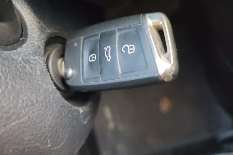 Used Volkswagen Lavida 2021 1.5L Automatic Vision Edition Vehicle Key