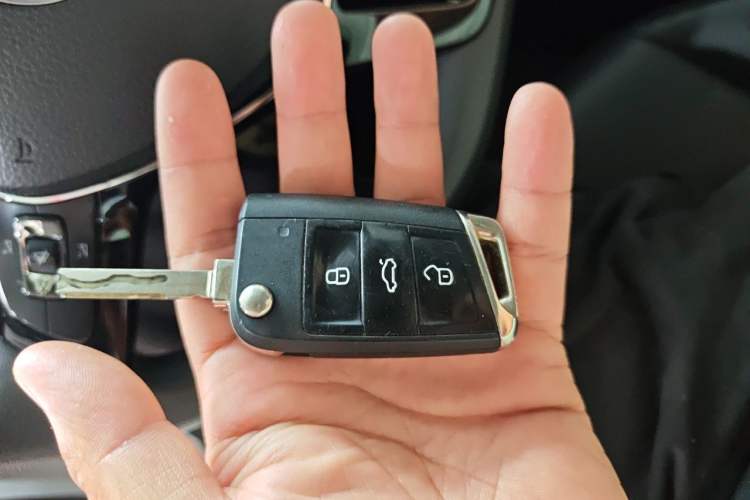 Used Volkswagen Lavida 2021 1.5L Automatic Comfort Edition Vehicle Key