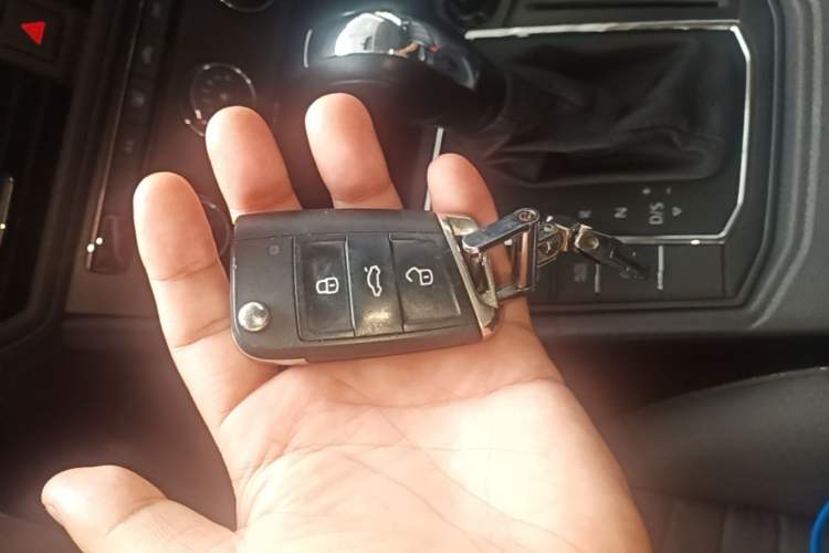 Used Volkswagen Lavida 2021 1.5L Automatic Vision Edition Vehicle Key