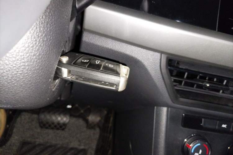 Used Volkswagen Lavida 2021 1.5L Automatic Comfort Edition Vehicle Key