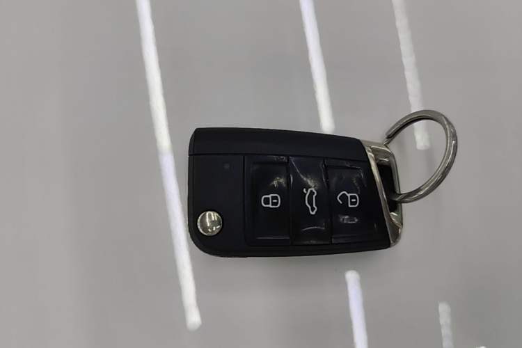 Used Volkswagen Lavida 2021 1.5L Automatic Vision Edition Vehicle Key