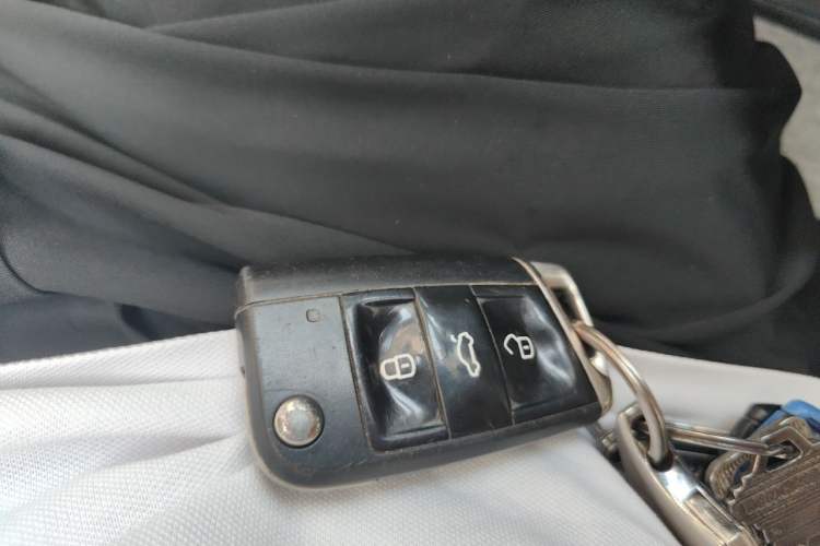 Used Volkswagen Lavida 2021 1.5L Automatic Comfort Edition Vehicle Key