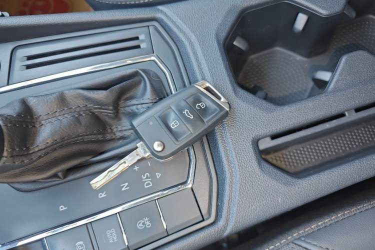 Used Volkswagen Lavida 2021 1.5L Automatic Vision Edition Vehicle Key
