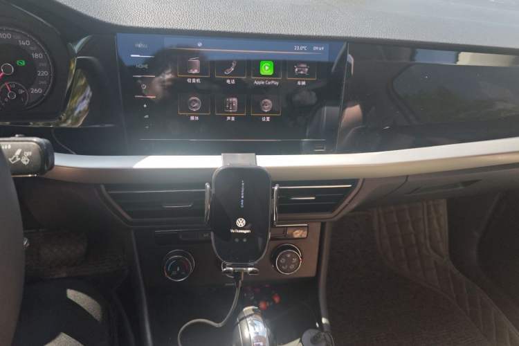 Used Volkswagen Lavida 2021 280TSI DSG Comfort Edition Audio And AC Panel