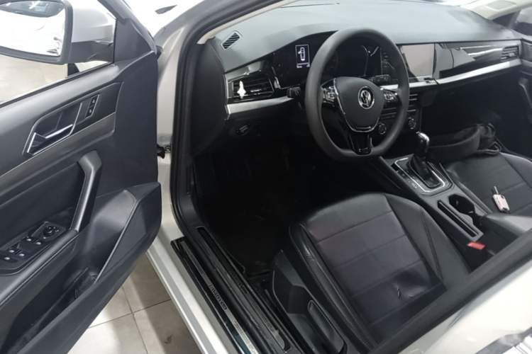 Used Volkswagen Lavida 2021 1.5L Automatic Comfort Edition Driver Seat