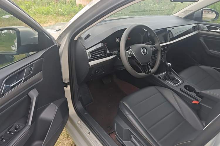 Used Volkswagen Lavida 2021 1.5L Automatic Comfort Edition Driver Seat