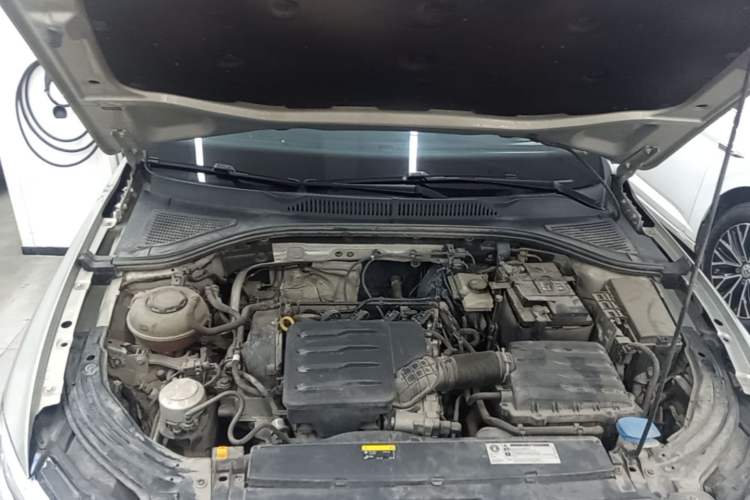 Used Volkswagen Lavida 2021 1.5L Automatic Comfort Edition Engine Bay