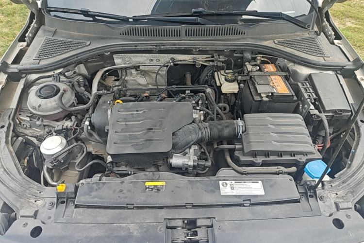 Used Volkswagen Lavida 2021 1.5L Automatic Comfort Edition Engine Bay