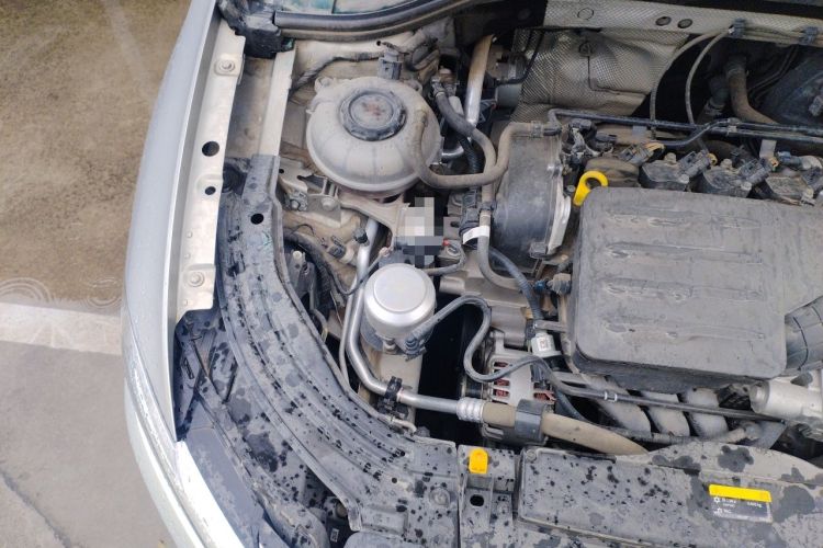 Used Volkswagen Lavida 2021 1.5L Automatic Comfort Edition Engine Bay Right