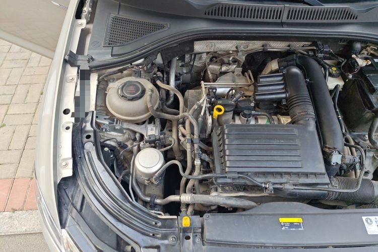 Used Volkswagen Lavida 2021 280TSI DSG Luxury Edition Engine Bay Right