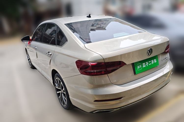 Used Volkswagen Lavida 2021 280TSI DSG Luxury Edition Exterior 3