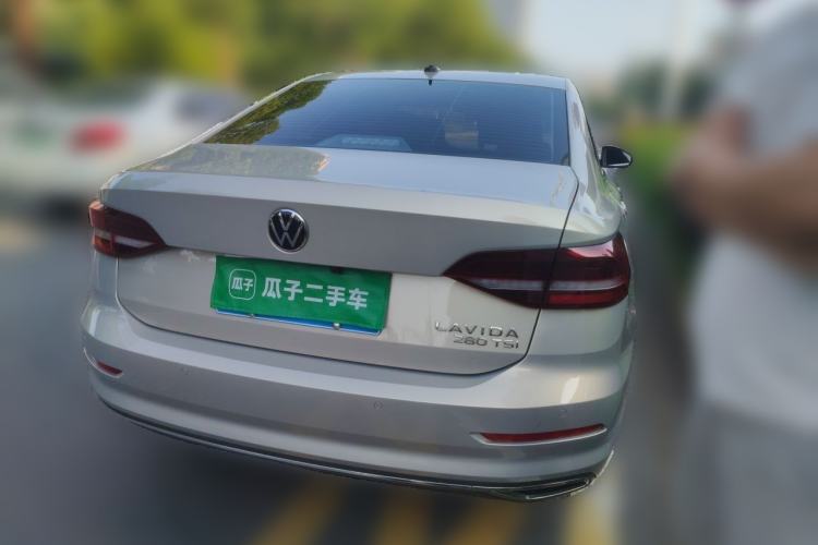 Used Volkswagen Lavida 2021 280TSI DSG Comfort Edition Exterior 5