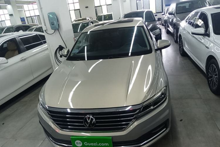Used Volkswagen Lavida 2021 1.5L Automatic Comfort Edition Front